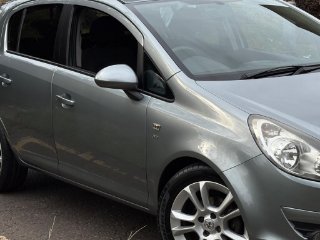 /photos/11835/011af678-4522-45a0-81e9-c56a65194cc0_i320x240.jpg