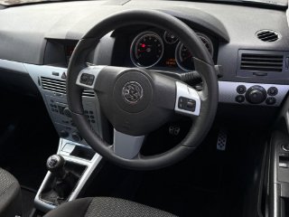 /photos/11835/45cb7f5f-1218-489c-b2e9-61e0b3cd2e9f_i320x240.jpg